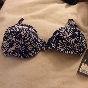 Sexy navy and white bikini 👙 top